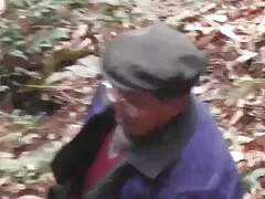 硬鸡巴进入萨米的阴部